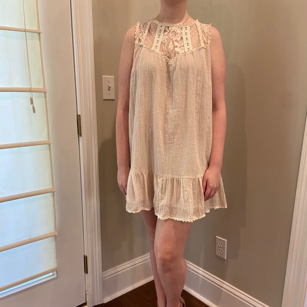 Medium dress